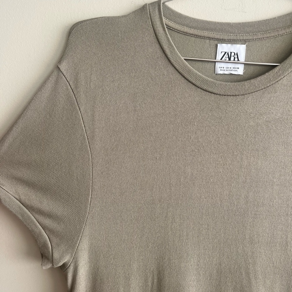 Zara Olive Green Knit Tshirt - Picture 3 of 9